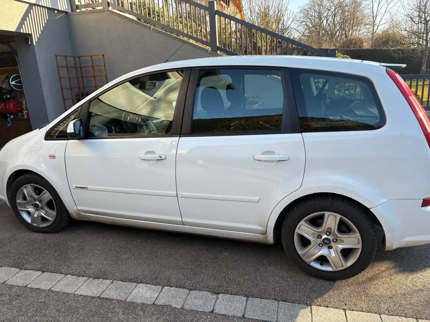 Ford C-Max Trend 1,6 TDCi/DPF - 1