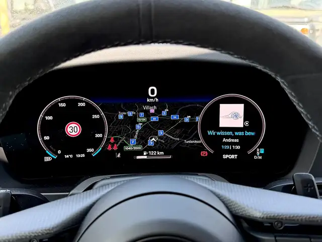 Porsche 911 Carrera 4 Cabrio GTS PDK ACC Matrix-LED BOSE Ansicht 12