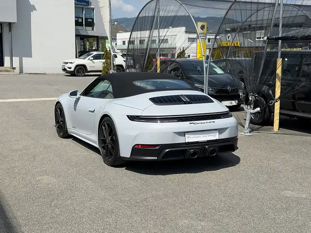 Porsche 911 Carrera 4 Cabrio GTS PDK ACC Matrix-LED BOSE Ansicht 6