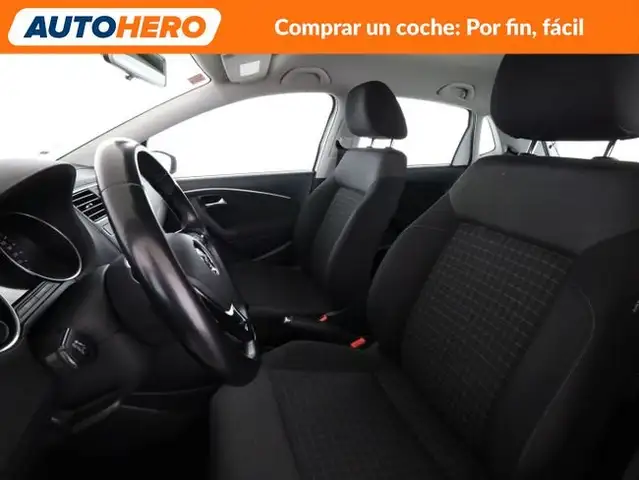 Volkswagen Polo view 11