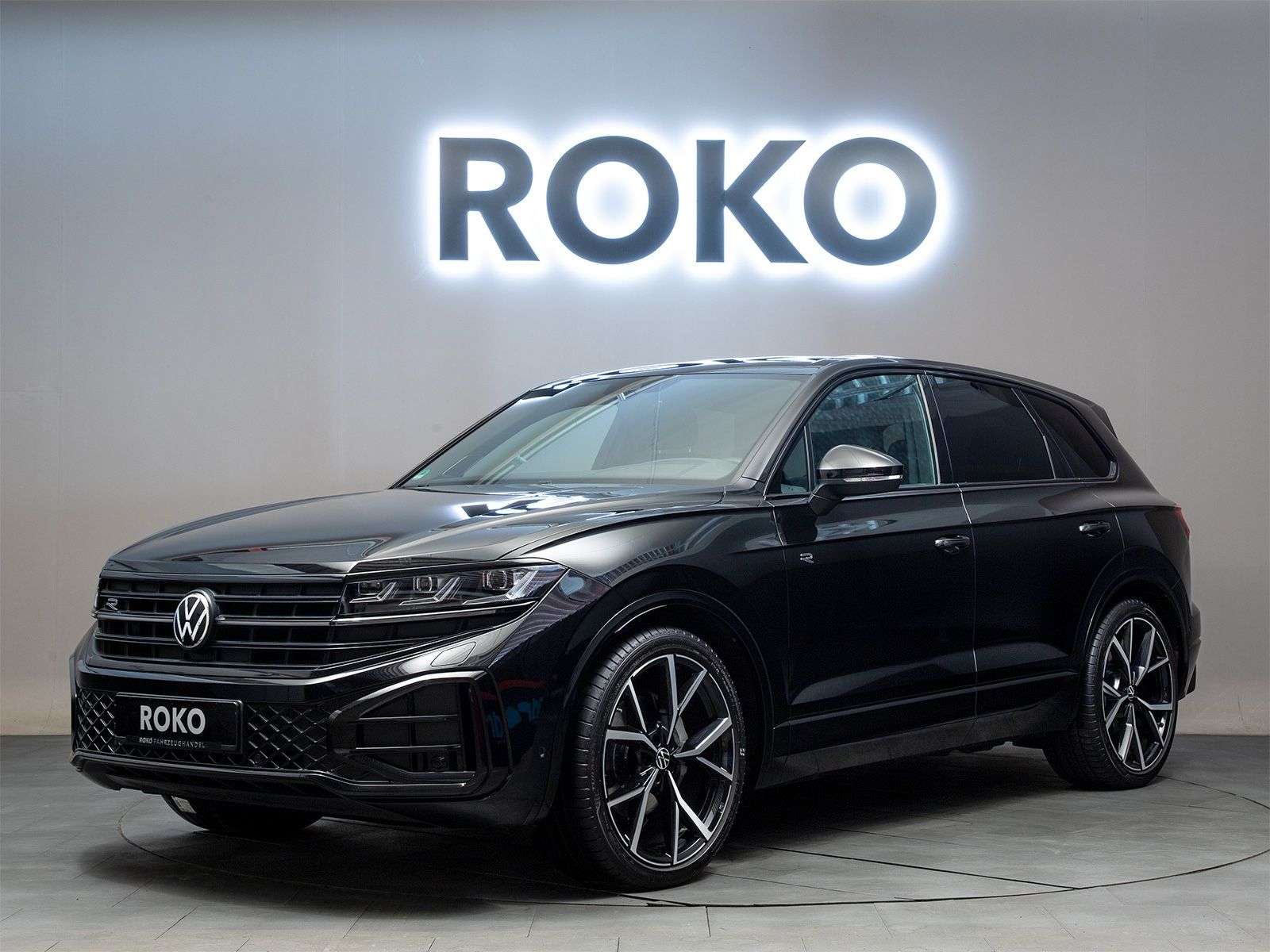 Second hand Volkswagen Touareg 3.0 TDI