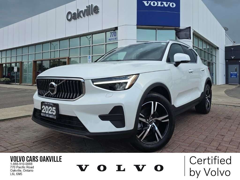 2025 Volvo XC40 UP TO *5YR/UNLIMITED KM WARRANTY...