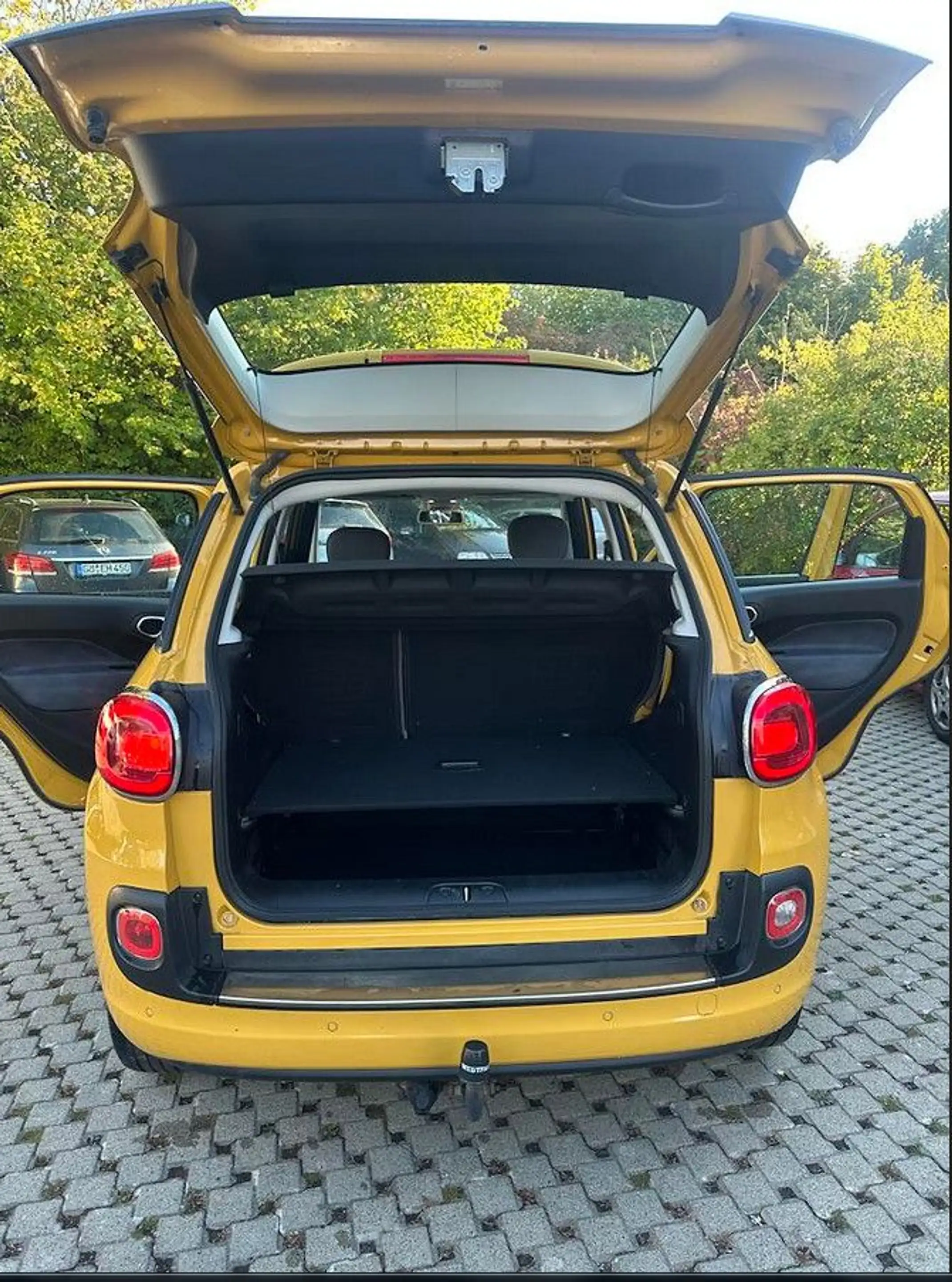 Fiat 500L Lounge — photo 15