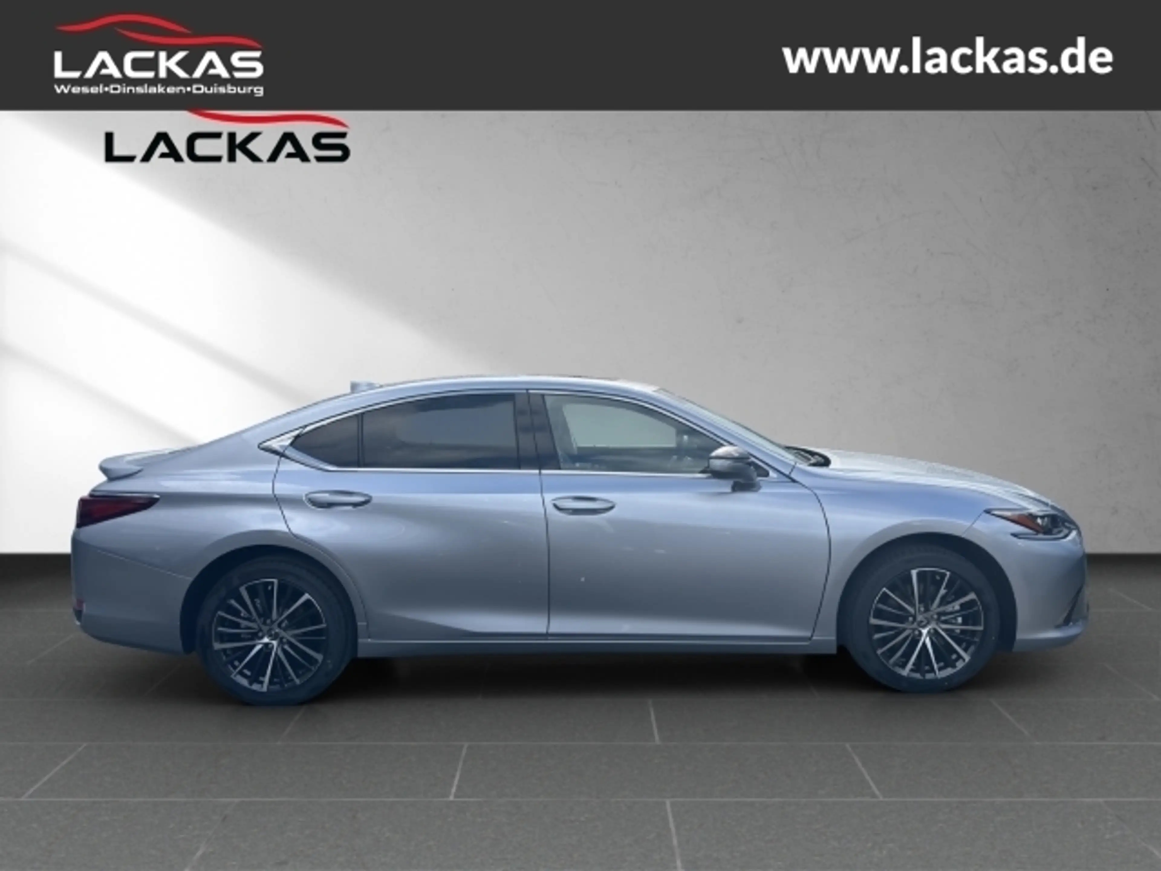 Lexus ES 300 h BUSINESS SOFORT+SCHIEBEDACH+SHZ — photo 6