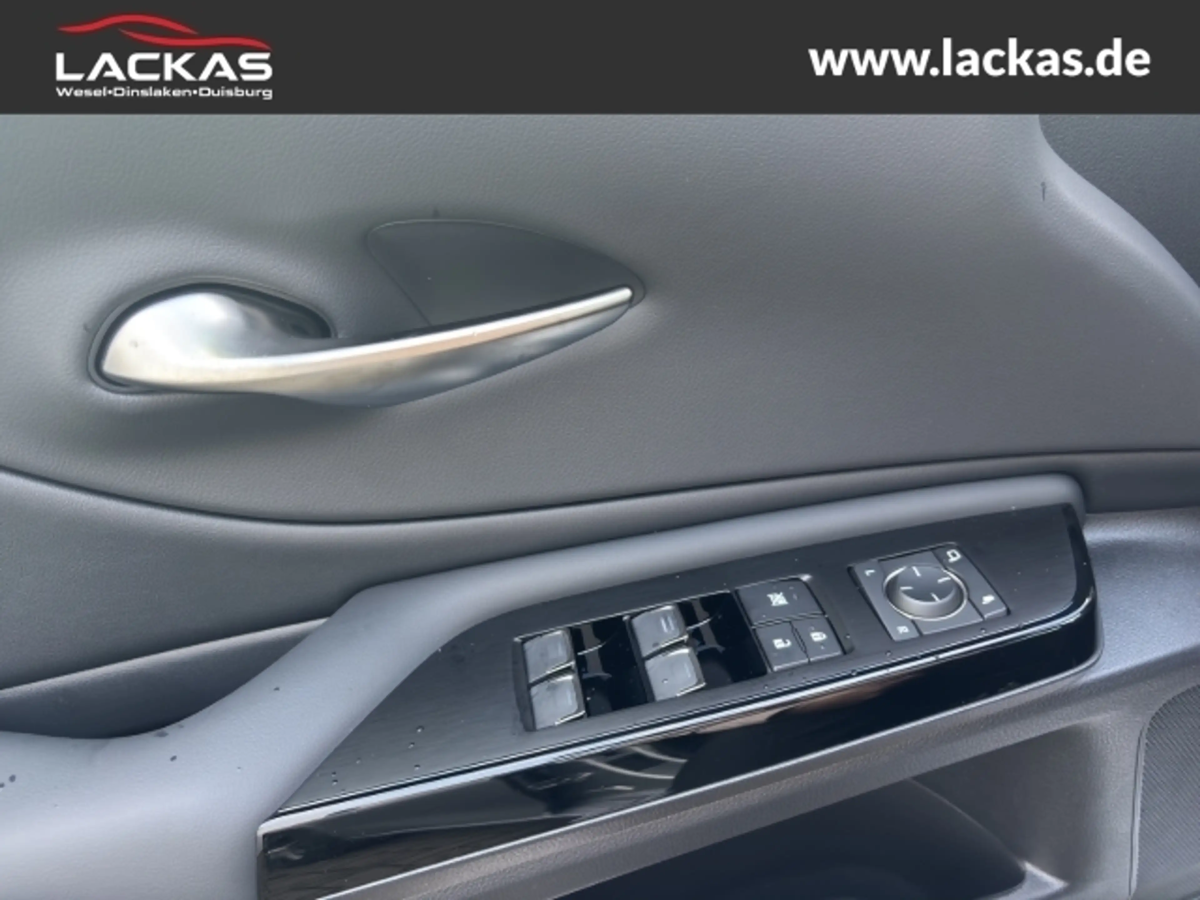 Lexus ES 300 h BUSINESS SOFORT+SCHIEBEDACH+SHZ — photo 12