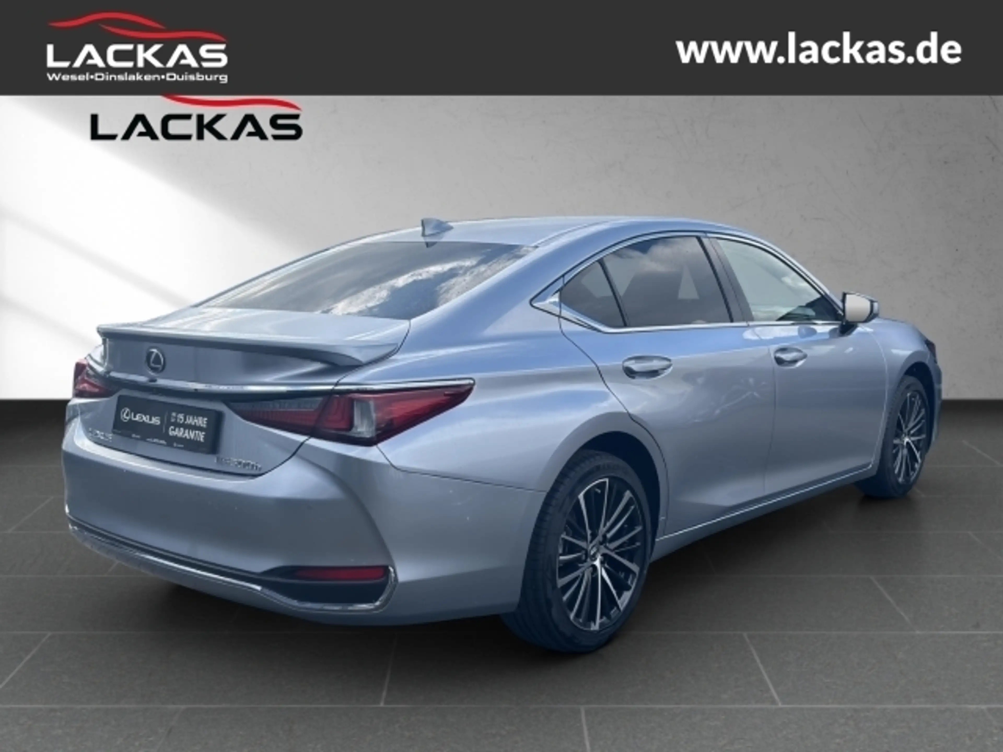 Lexus ES 300 h BUSINESS SOFORT+SCHIEBEDACH+SHZ — photo 5