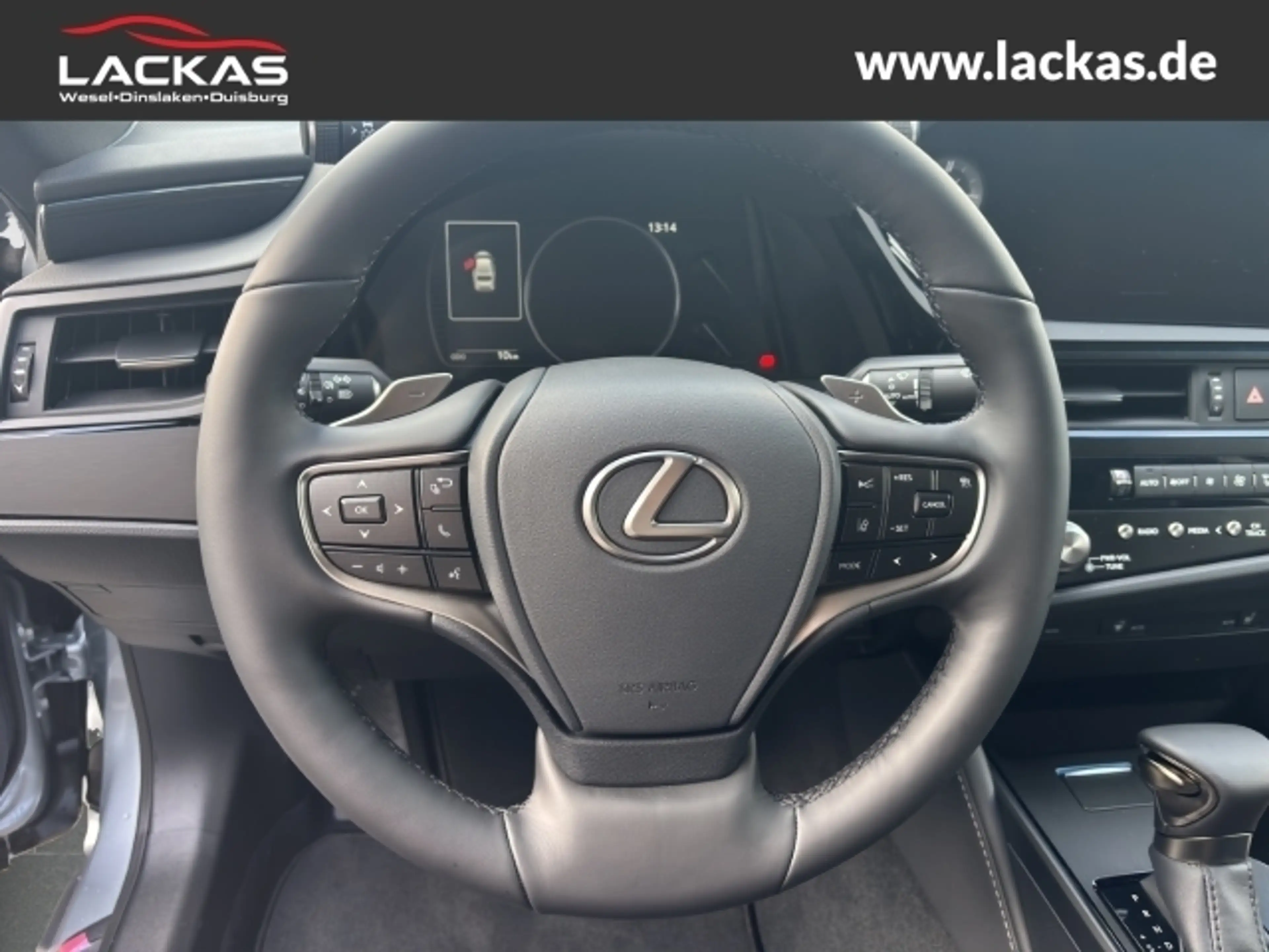 Lexus ES 300 h BUSINESS SOFORT+SCHIEBEDACH+SHZ — photo 10
