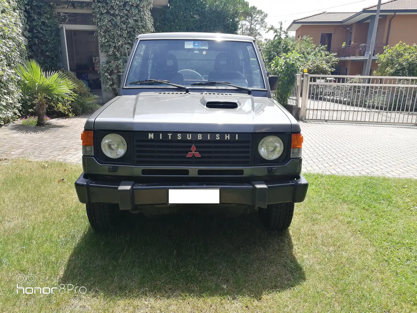 Mitsubishi Pajero Pajero Metal Top 2.5 td my88 Gris - 2