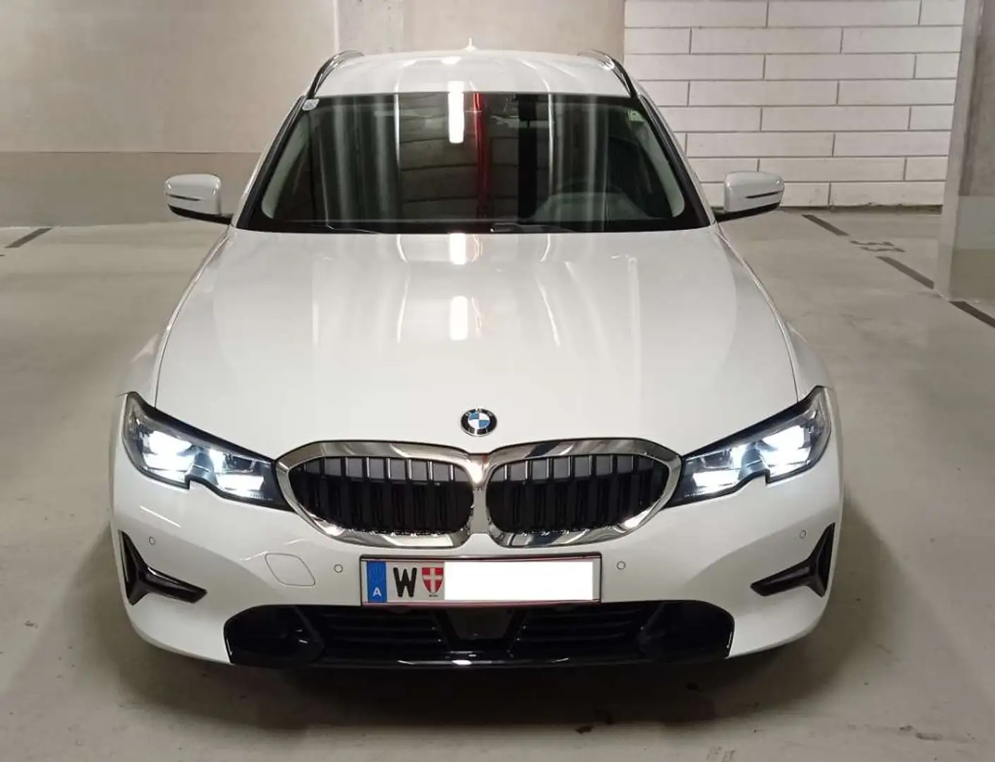 BMW 318 318d 48 V Touring Aut. Weiß - 1