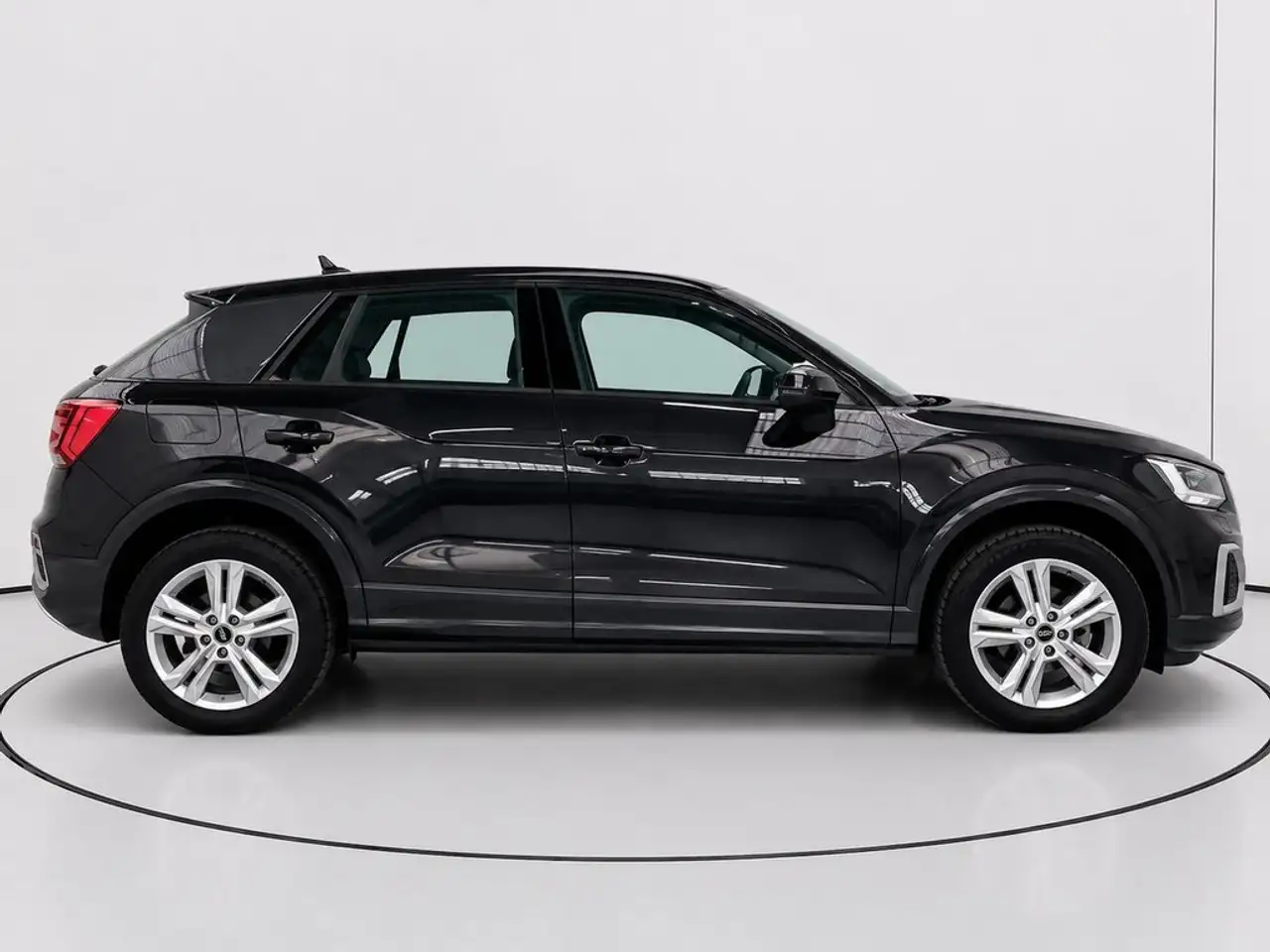 2024 Audi Q2 35 TFSI Advanced S tronic 110kW, photograph 2