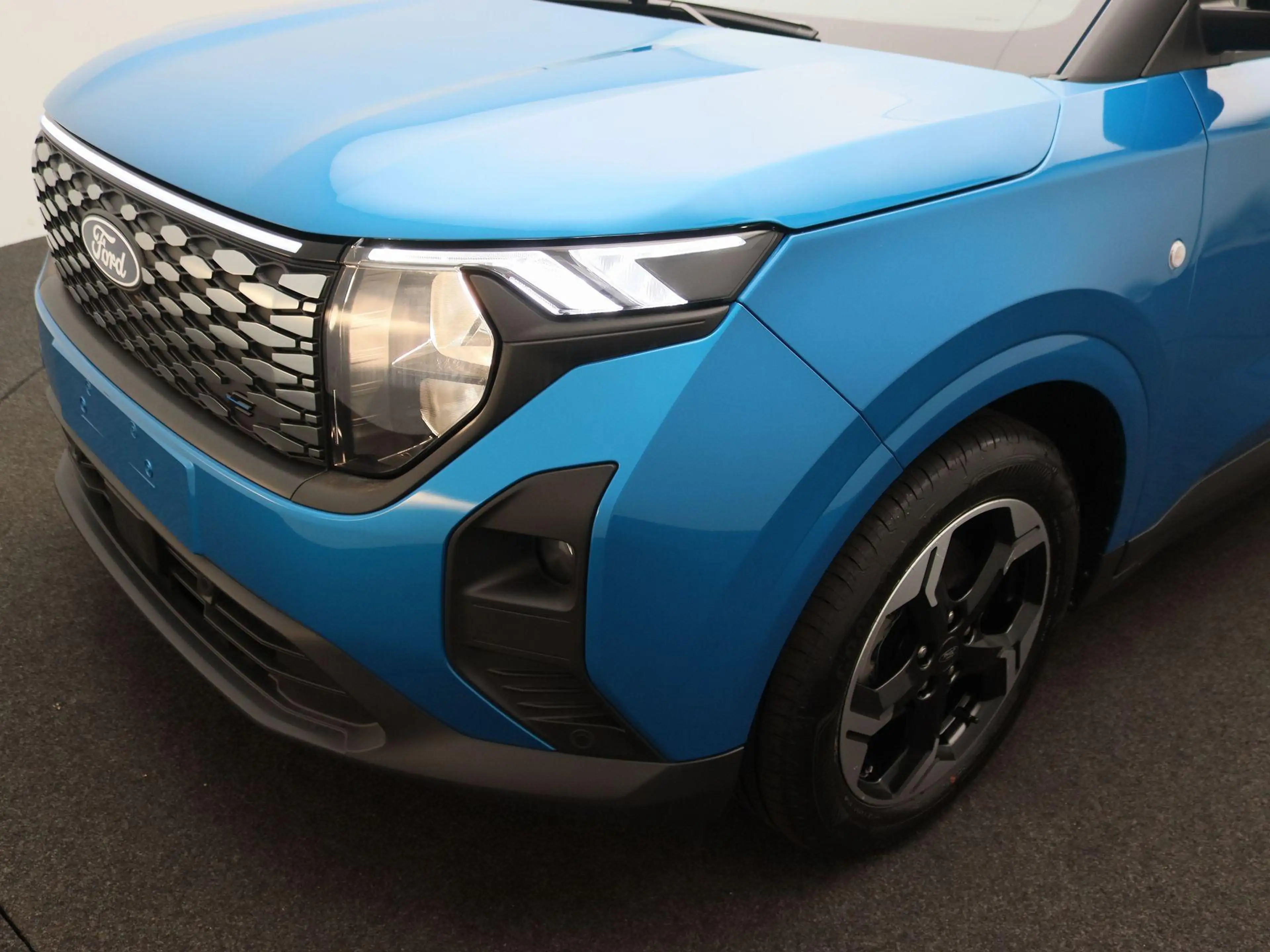 Ford E-Transit Cour. Limited 44 kWh | UIT VOORAAD LEVERBAAR | Ink — photo 12