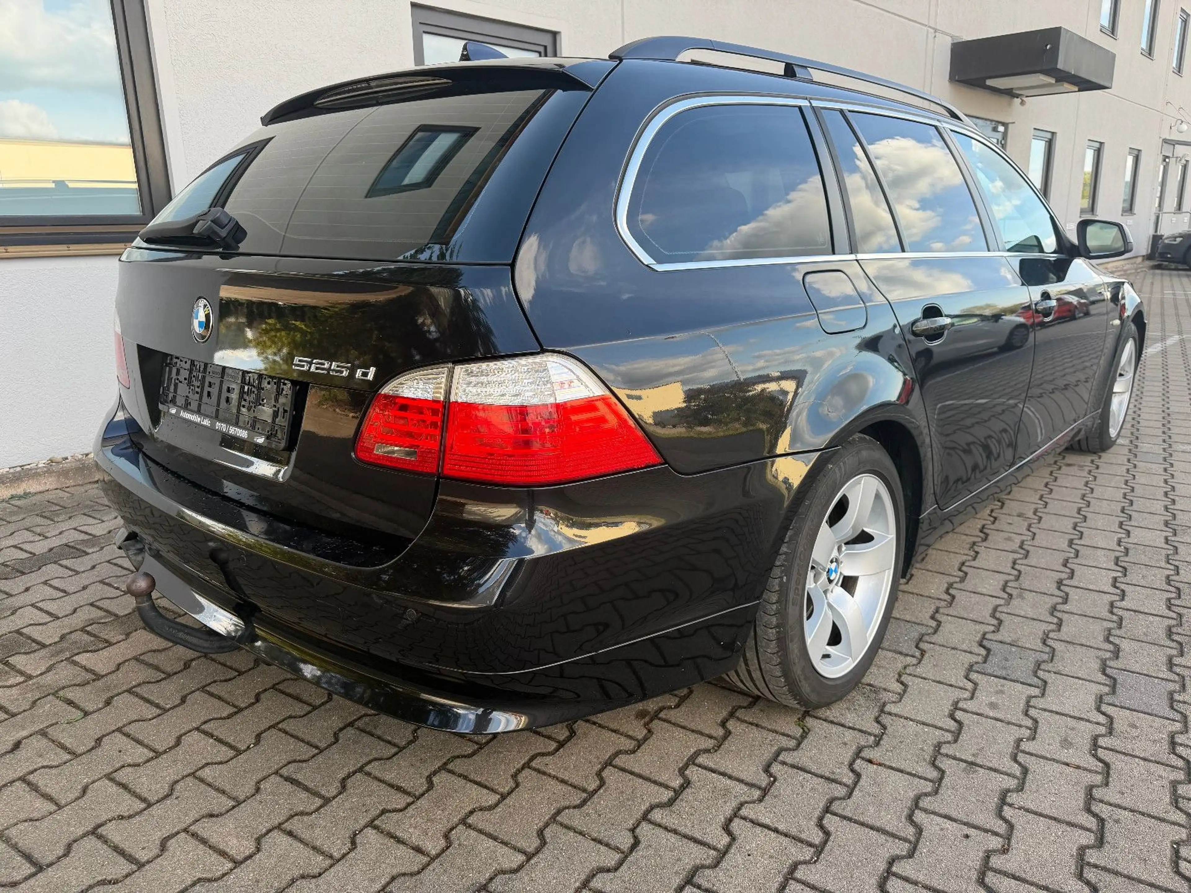 BMW 525 d Touring Edition Exclusive — photo 6