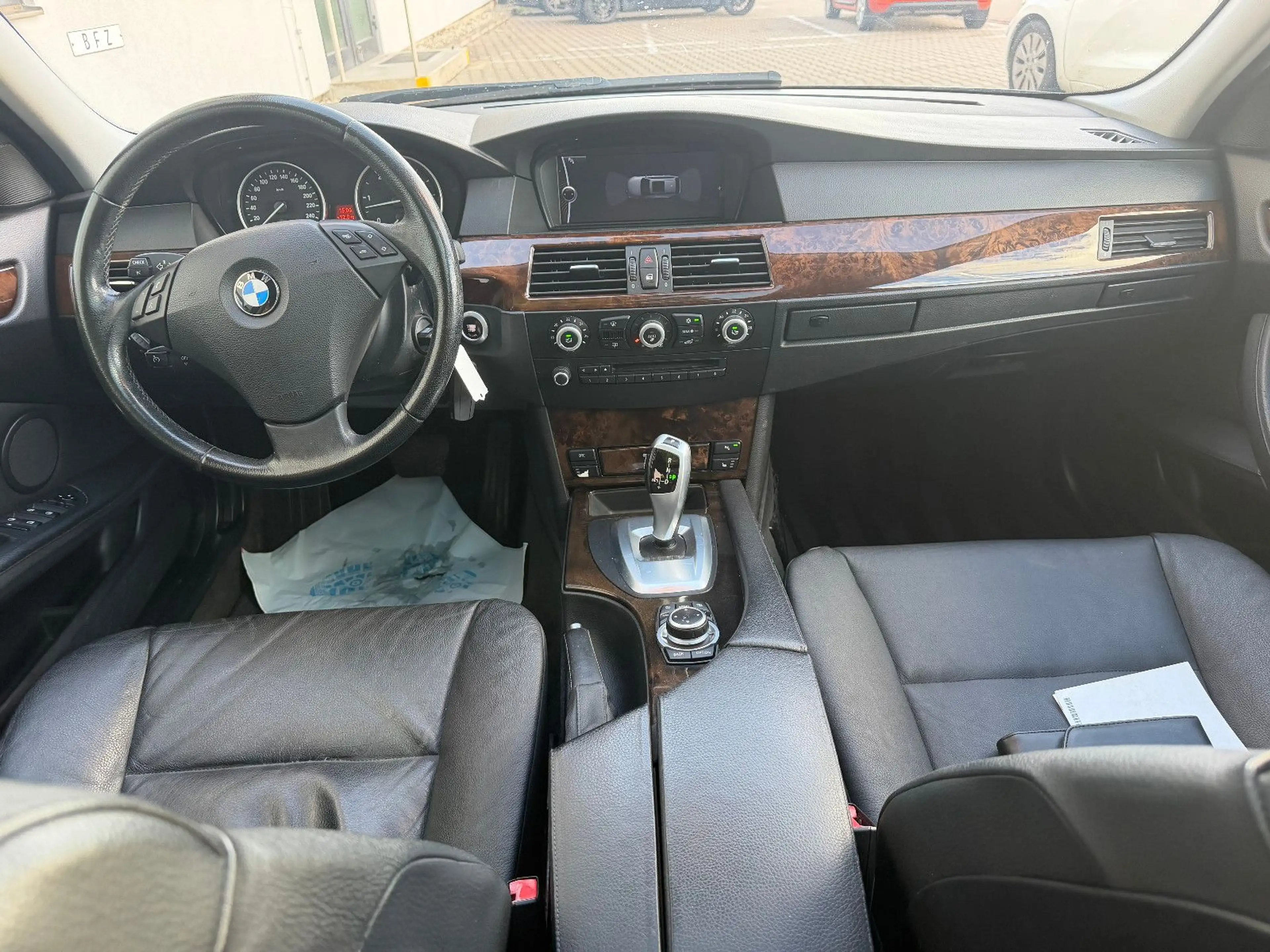 BMW 525 d Touring Edition Exclusive — photo 10
