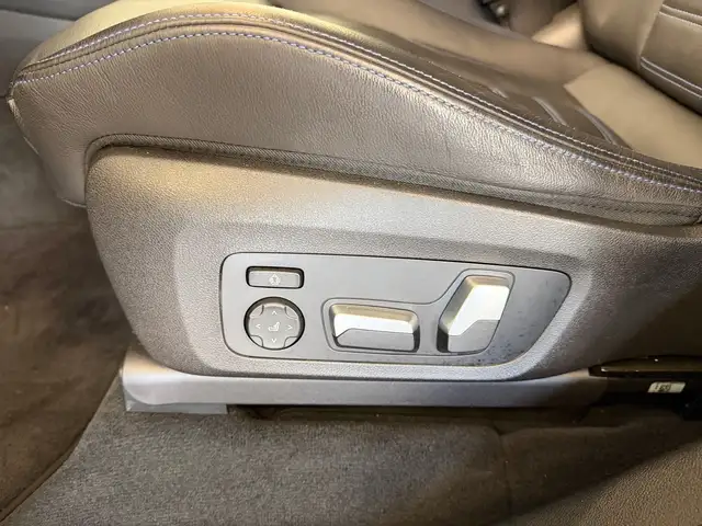 BMW X3 view 6
