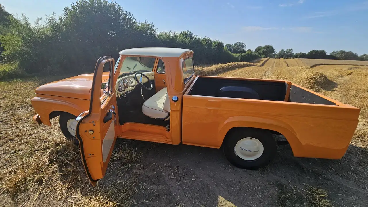 Ford F 100 PickUp ShortBed, Automatik, H-Zul, Frame Off Rest., foto 8