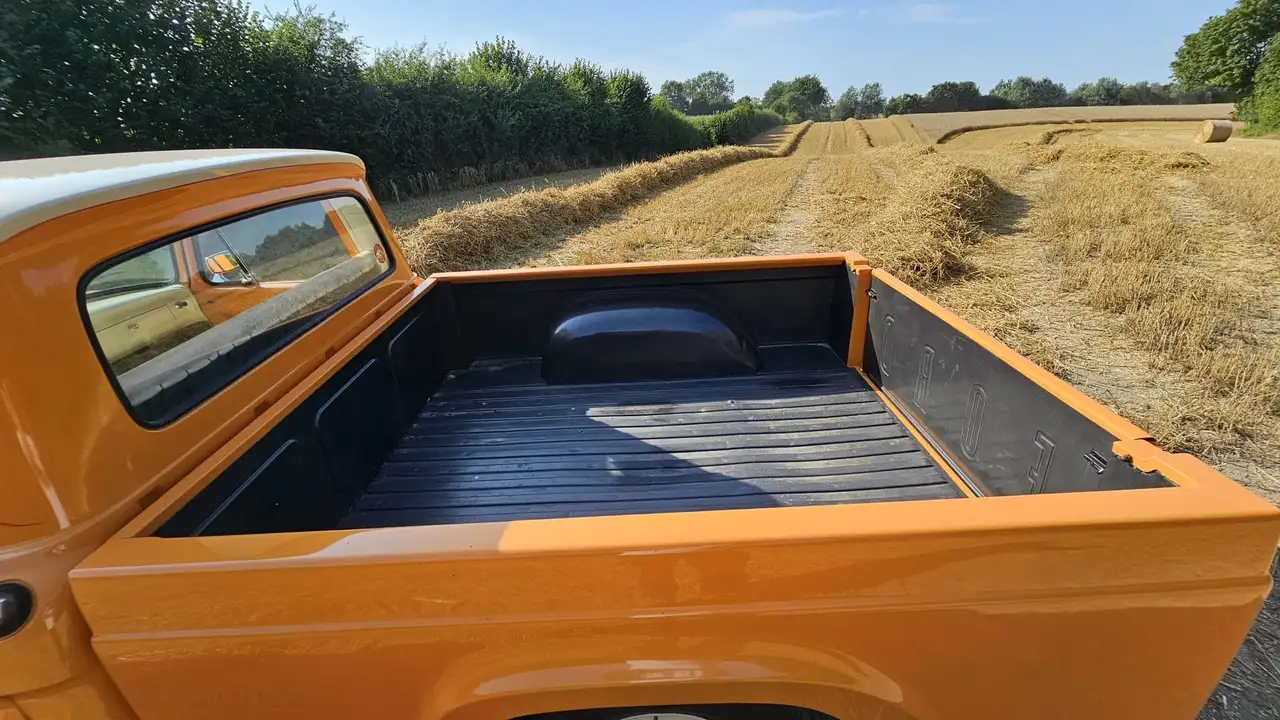 Ford F 100 PickUp ShortBed, Automatik, H-Zul, Frame Off Rest., foto 12