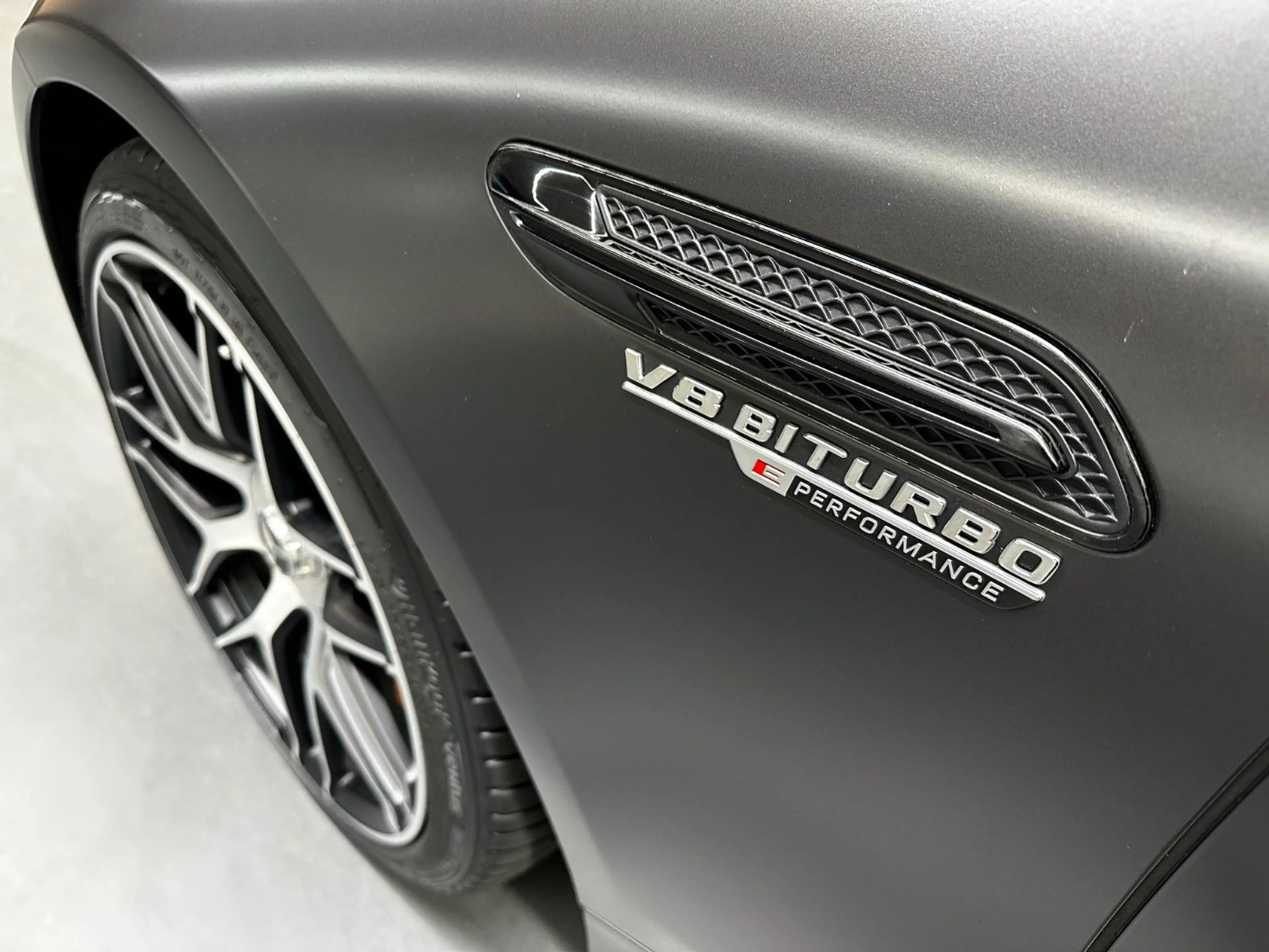Mercedes-Benz AMG GT 63S E 4M+ Performance **KERAMIK-BREMSEN** — photo 4