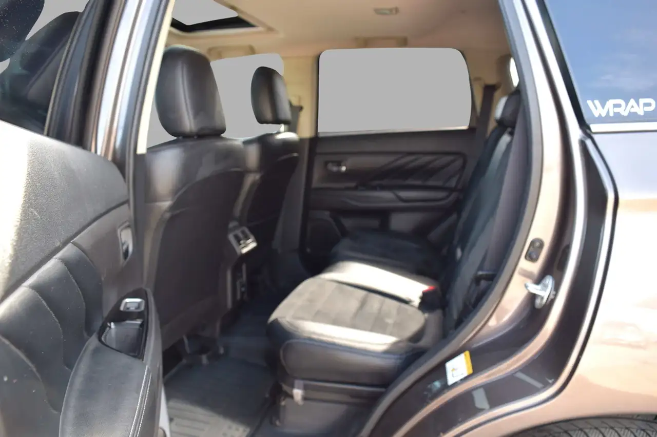 Mitsubishi Outlander снимка Mitsubishi Outlander