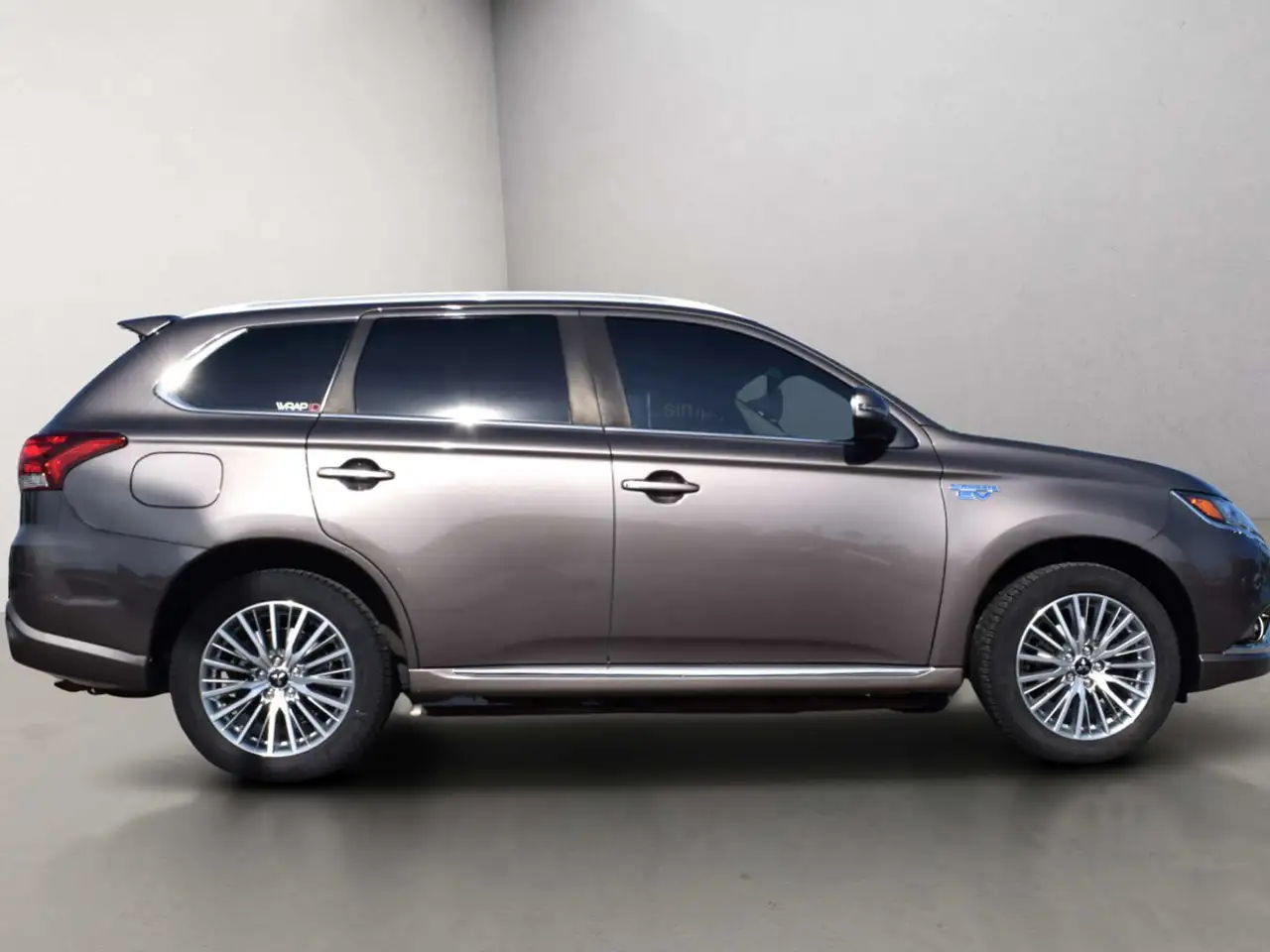 Mitsubishi Outlander снимка Mitsubishi Outlander