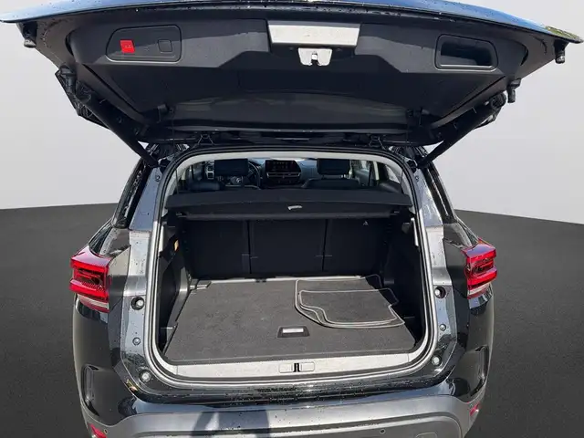 Citroen C5 Aircross view 8