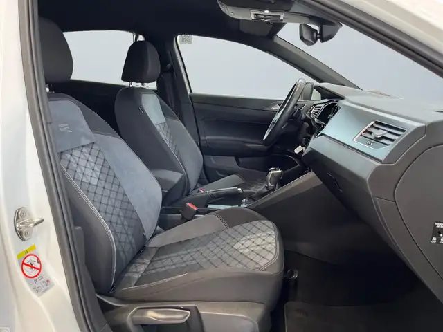 Volkswagen Taigo view 10