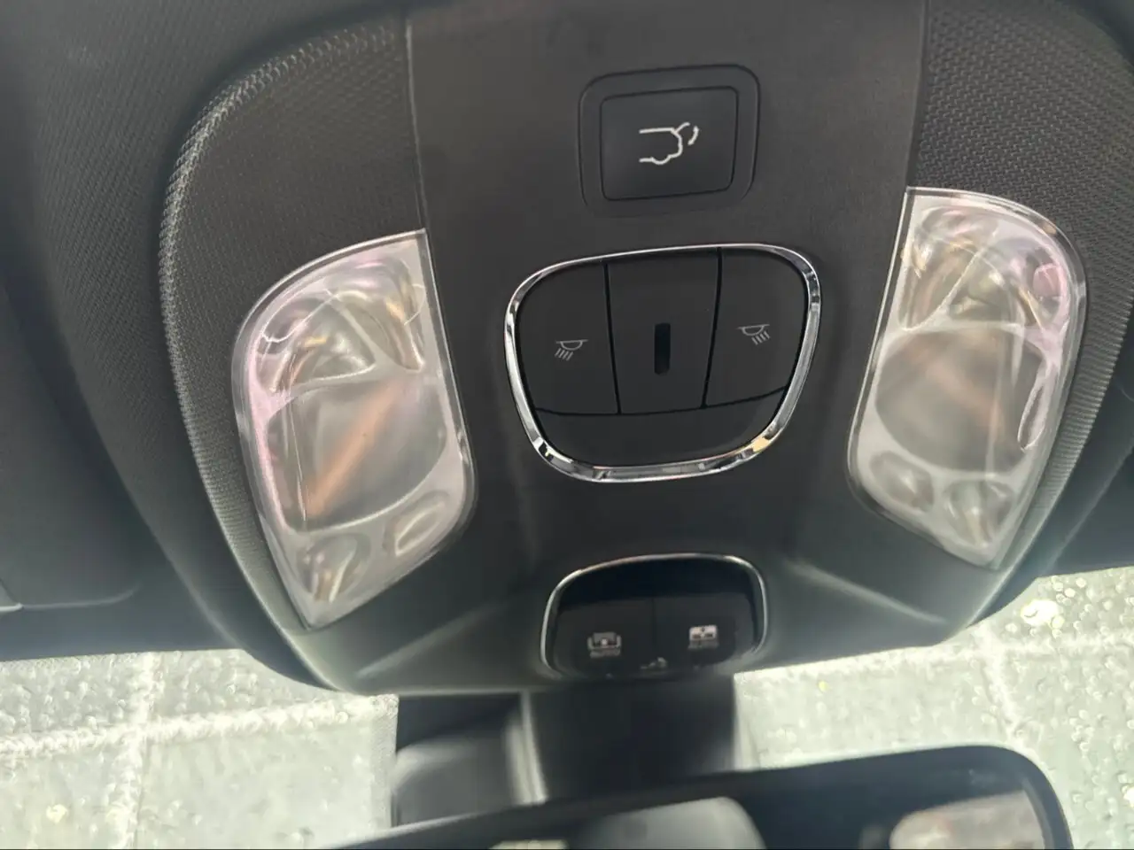 Jeep Compass photo Jeep Compass