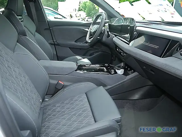 Audi Q6 E-Tron view 5