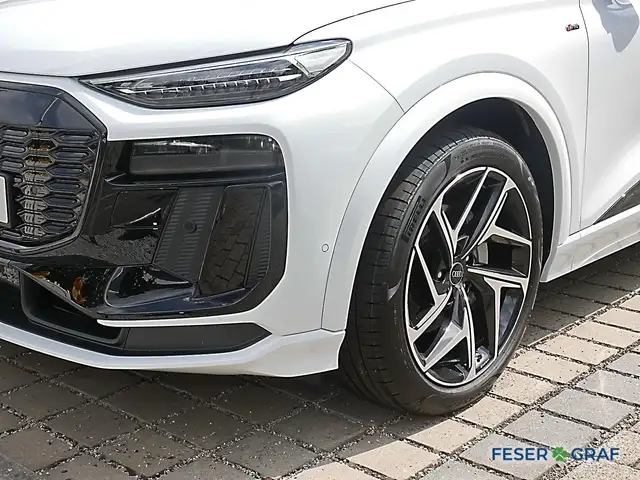 Audi Q6 E-Tron view 11