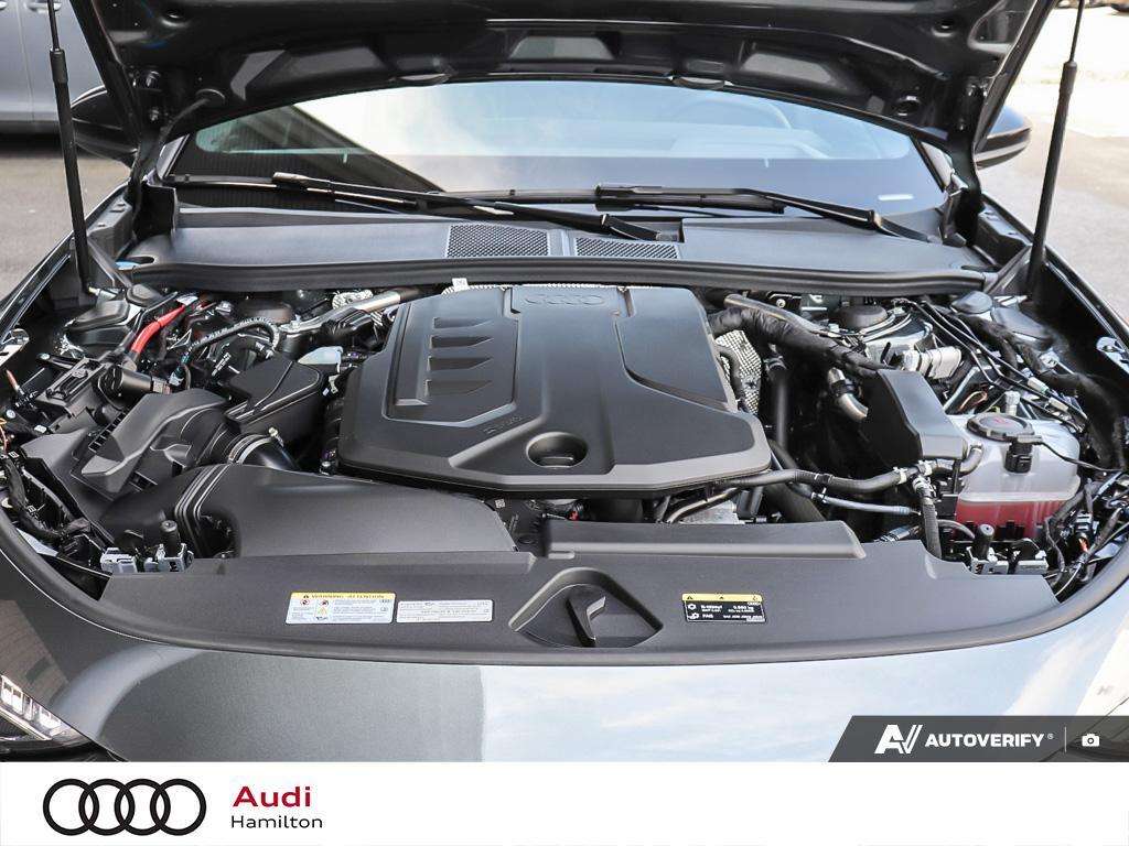 2025 Audi A5 Progressiv 2.0 TFSI quattro thumb 7