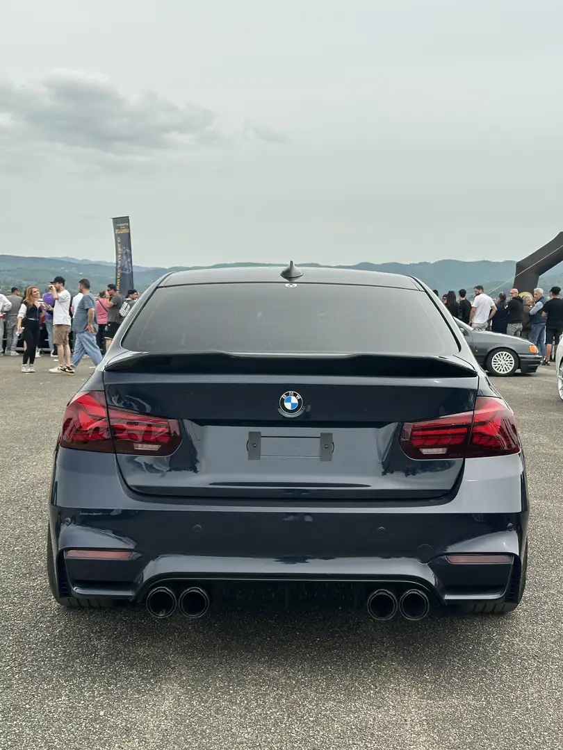 BMW 320 320d Sport - 2