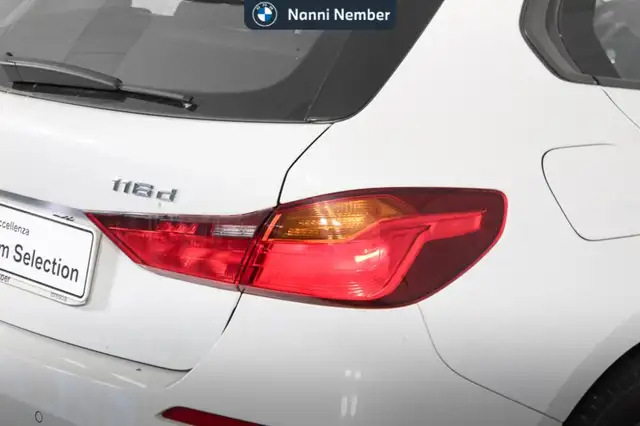BMW 1 Series view 6