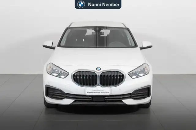 BMW 1 Series view 2