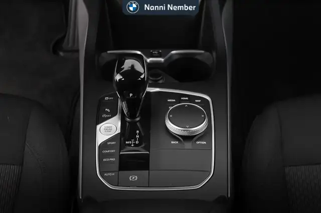BMW 1 Series view 13