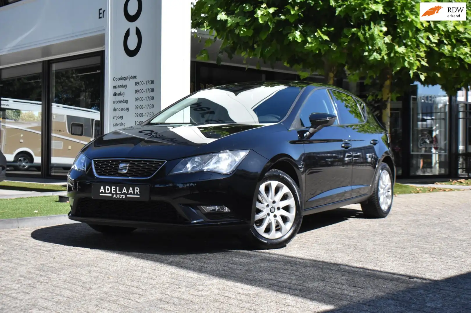 SEAT Leon 1.4 TSI Style NAVI, CRUISE, STOELVERWARMING, PDC Zwart - 1