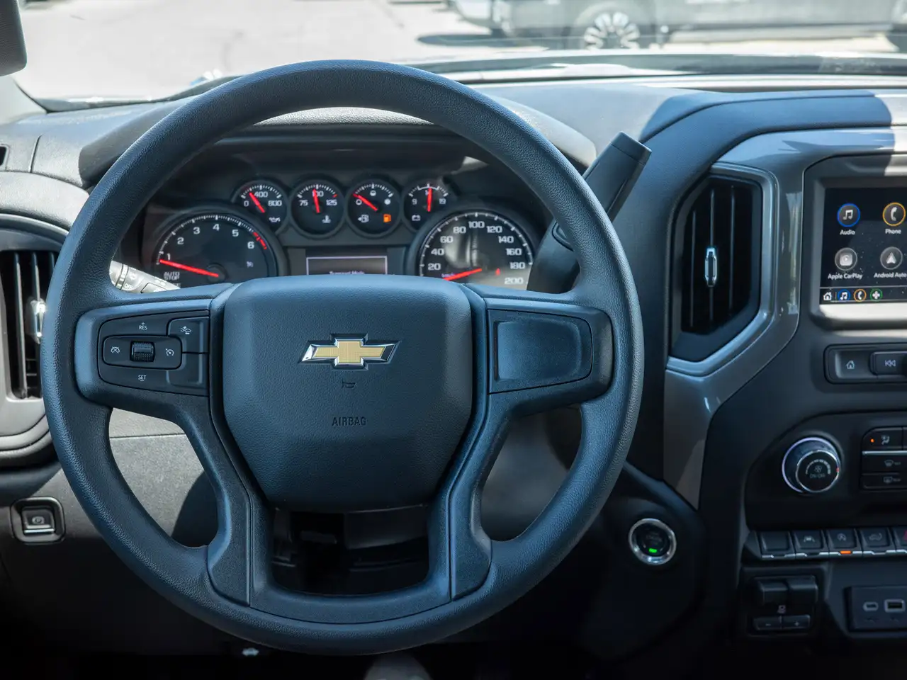 Chevrolet Silverado 1500 снимка Chevrolet Silverado 1500