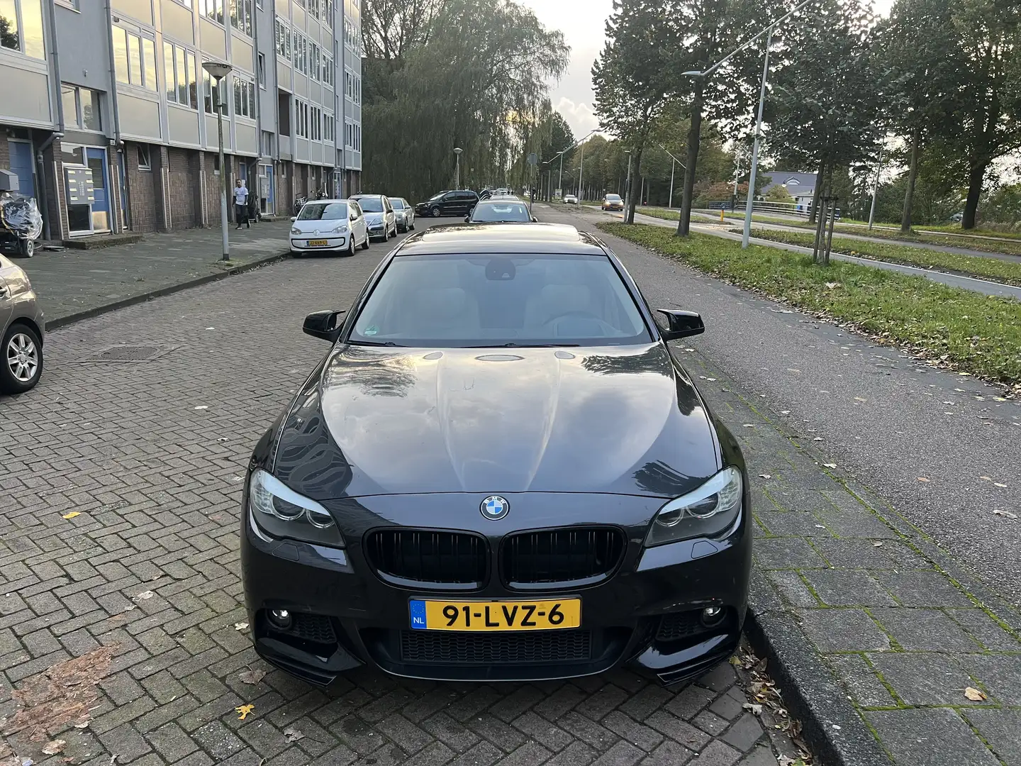 BMW 523 High Executive M-Pakket| NL-auto| Vol opties NAP| Grijs - 2