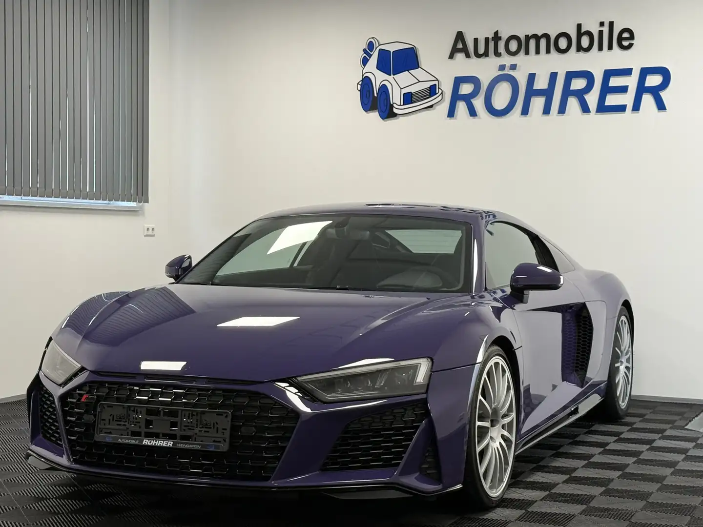 Audi R8 5.2 FSI Performance Audi Exclusive 1.Hand B&O Mauve - 1