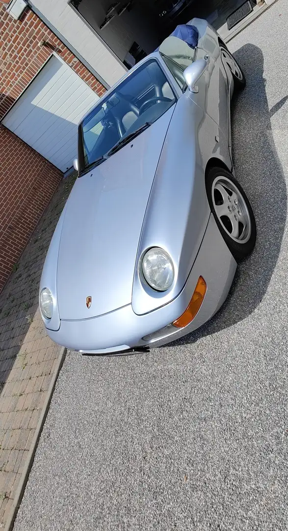 Porsche 968 Cabriolet - 1