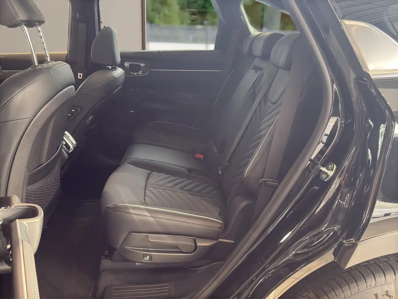 Kia Sorento 1.6 T PHEV Platinum AHK Premium Glasdach 16