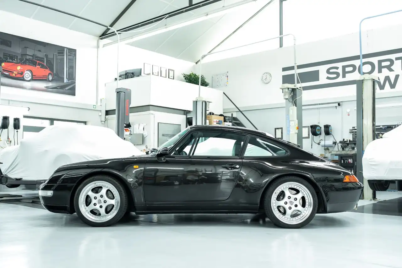 Porsche 993 Carrera Coupé - Vorserienmodell | Tiptronic, foto 4