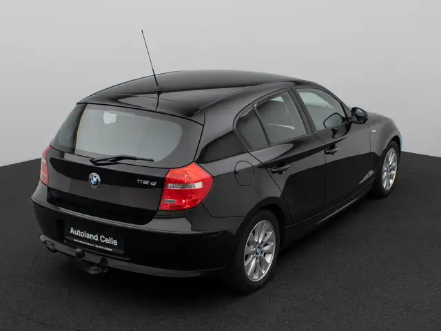 BMW 1 Series view 7