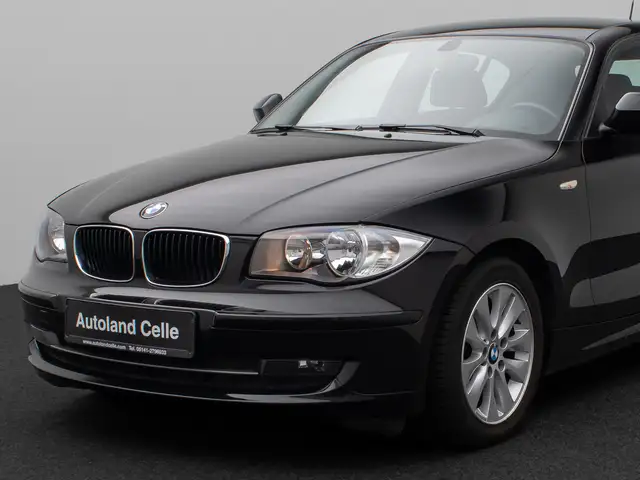 BMW 1 Series view 17