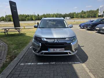 PHEV 2.4i 4WD Business Edition SDA-NAV