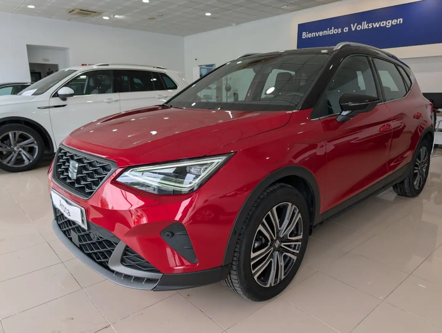 SEAT Arona 1.0 TSI S&S FR XM 115 Rojo - 1