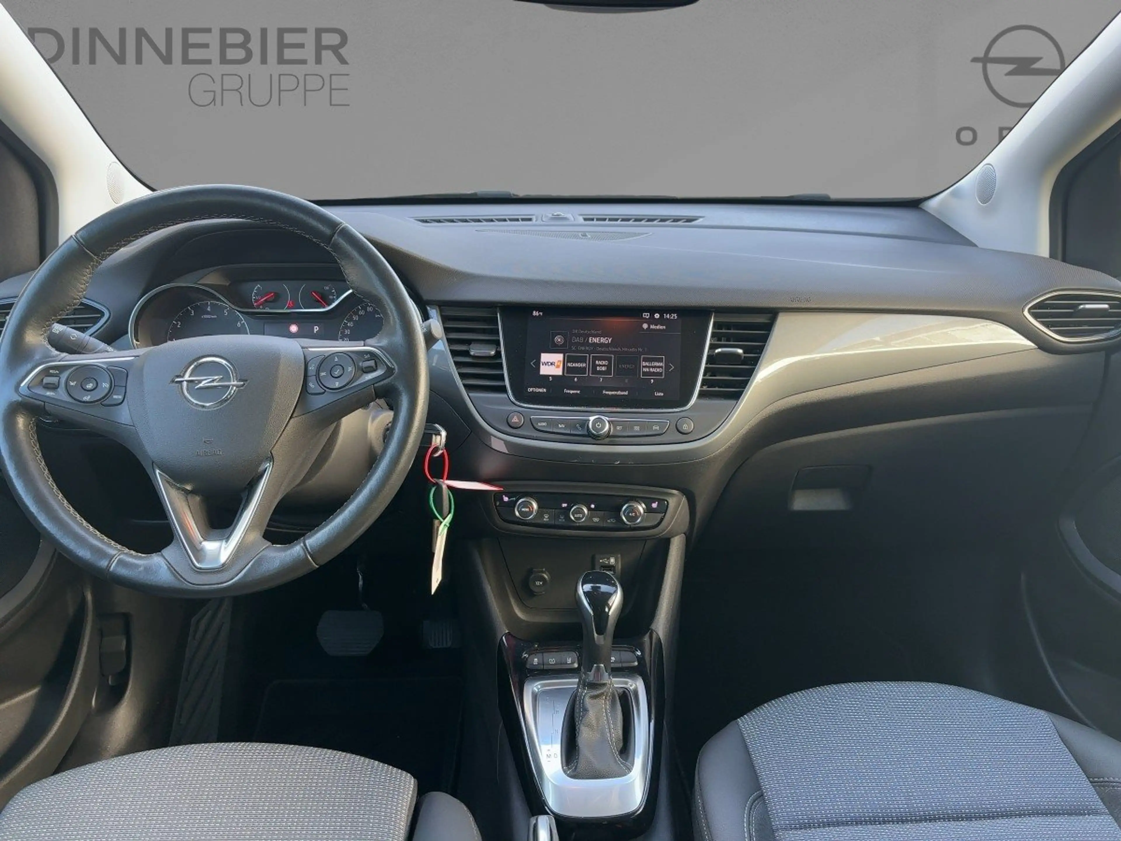 Opel Crossland Elegance LM — photo 11