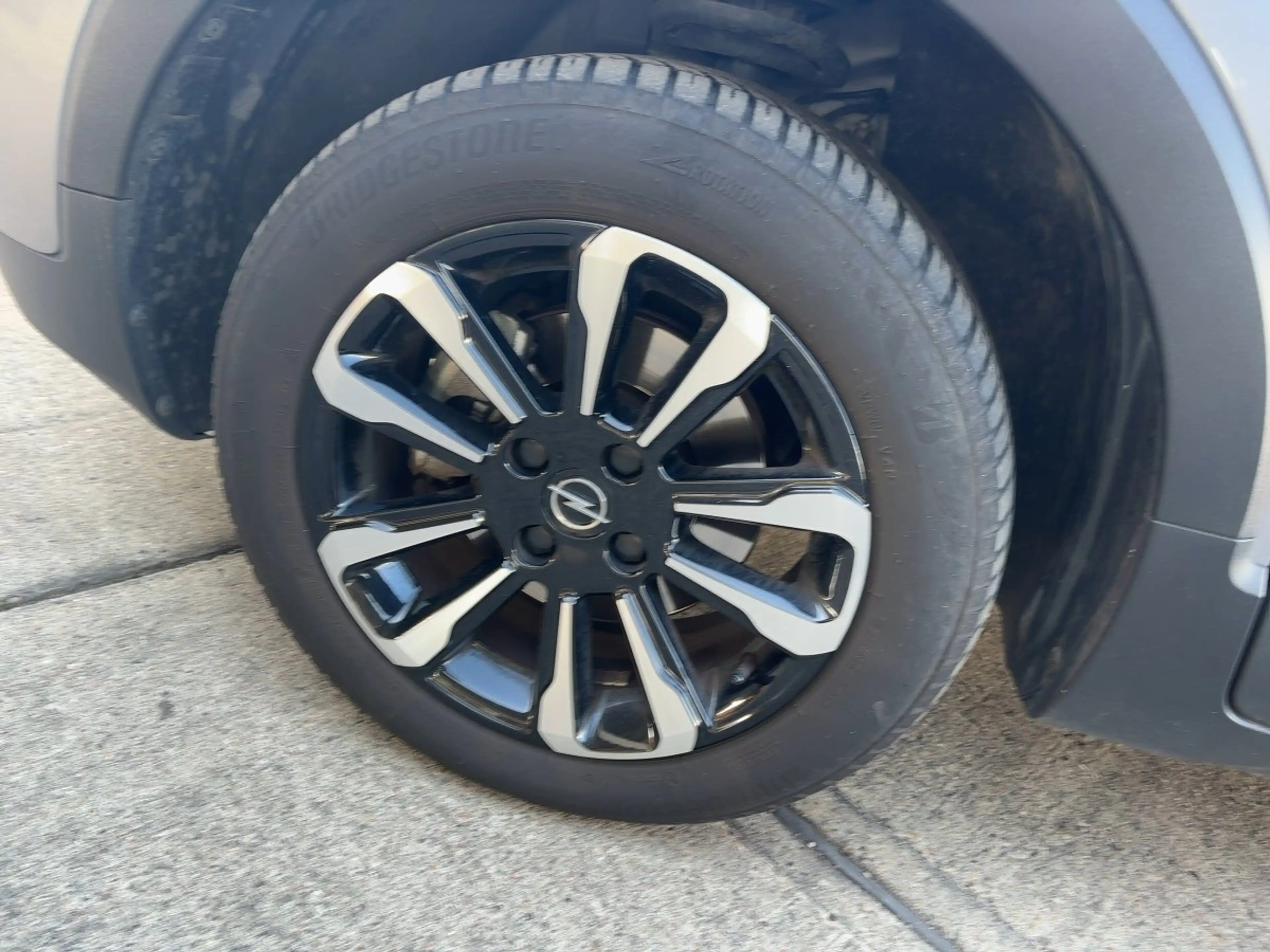 Opel Crossland Elegance LM — photo 14