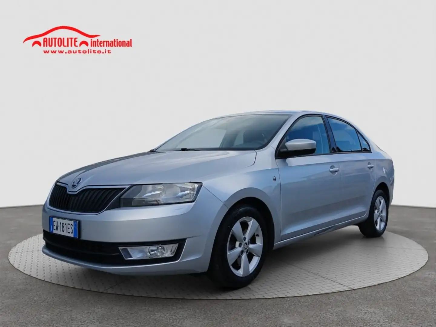 Skoda Rapid/Spaceback 1.2 TSI 105CV Ambition Argintiu - 1