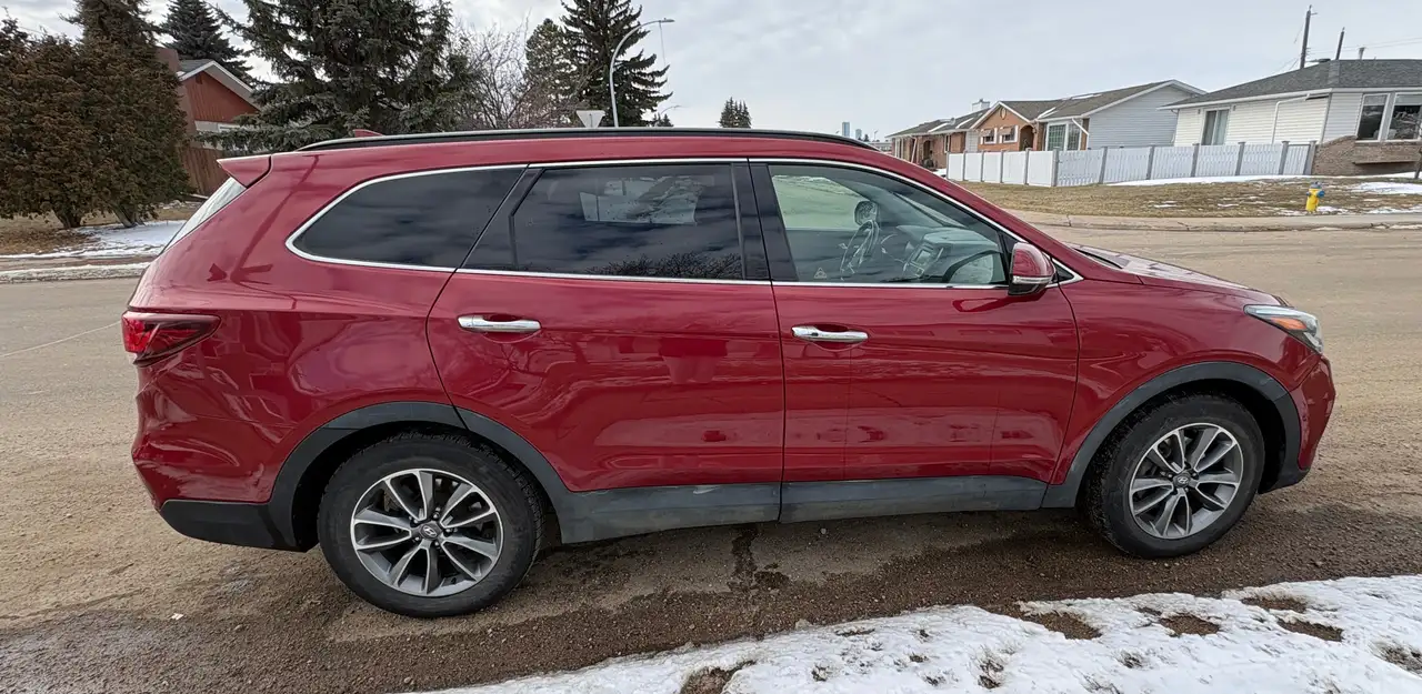 Hyundai SANTA FE снимка Hyundai SANTA FE