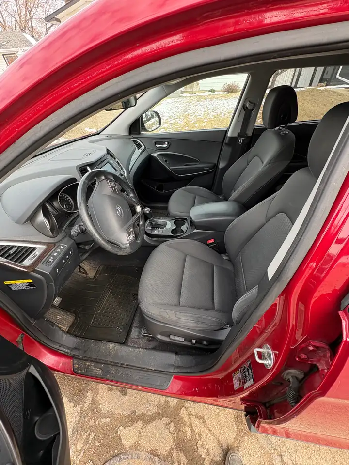 Hyundai SANTA FE снимка Hyundai SANTA FE