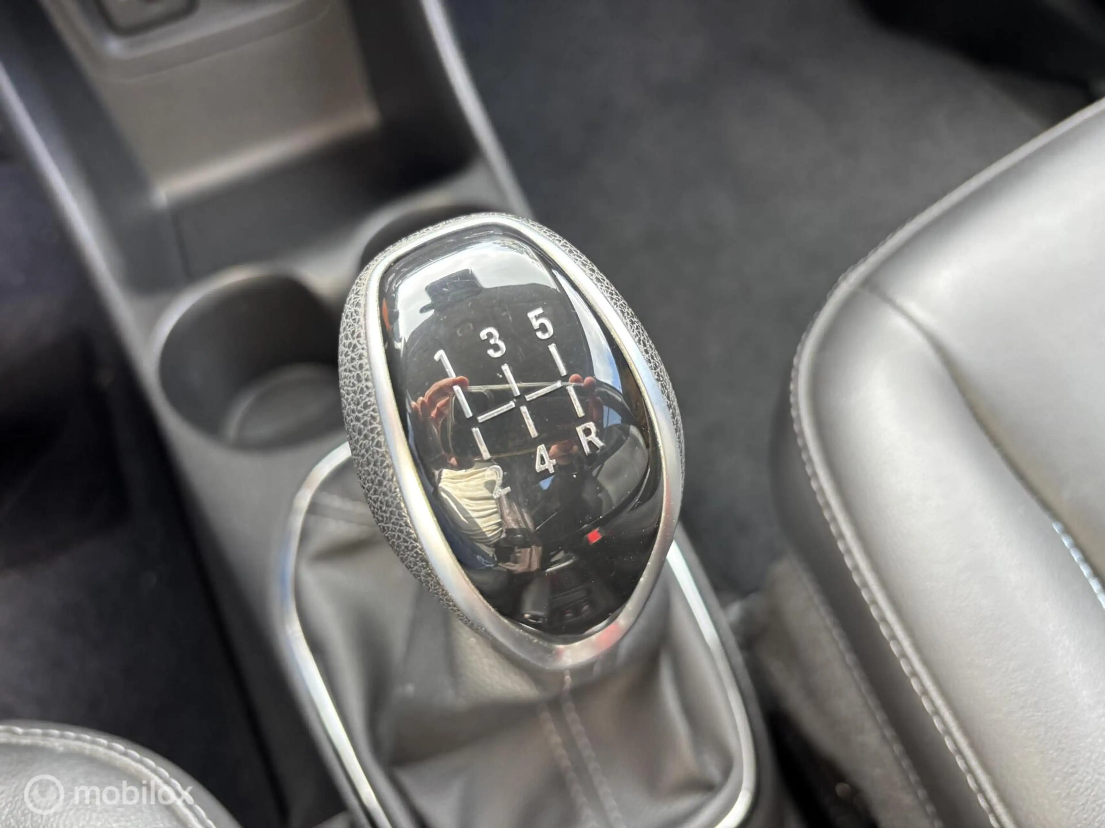 Opel Karl 1.0i Cosmo ECC Cruise LMV PDC Bl.tooth Privacy gla — photo 18